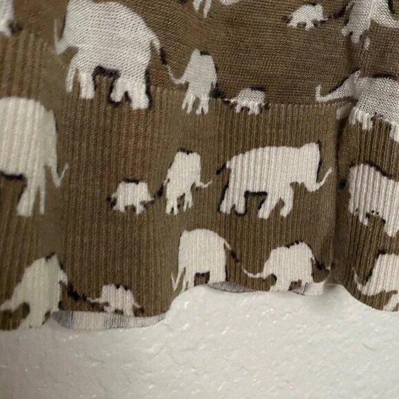 LOFT ELEPHANT PRINT TAN AND WHITE SWEATER SIZE M - Picture 7 of 10